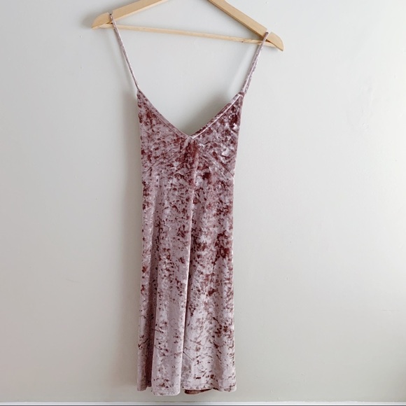 NWT Privacy Please • Raymore Crushed Velvet‎ Open Back Mini Dress, Dusty Rose, S - Picture 2 of 12